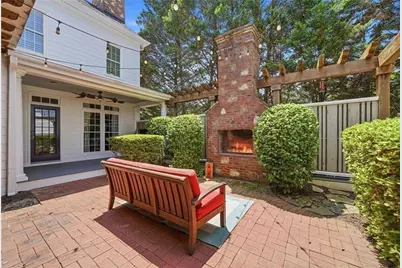 3901 Hazelhurst Drive, Marietta, GA 30066 - Photo 9