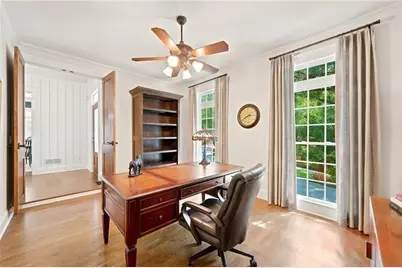 3901 Hazelhurst Drive, Marietta, GA 30066 - Photo 17