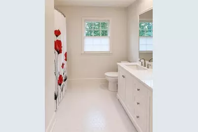381 Chicopee Drive NE, Marietta, GA 30060 - Photo 29