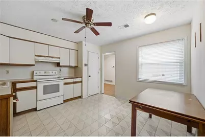2920 Creek Park Drive, Marietta, GA 30062 - Photo 9