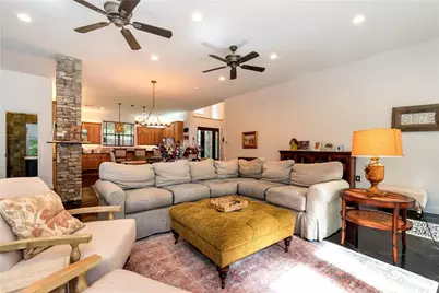 6319 Lakeview Drive, Buford, GA 30518 - Photo 11
