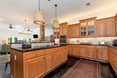 6319 Lakeview Drive, Buford, GA 30518 - Photo 7
