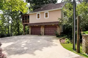 6319 Lakeview Dr, Buford, GA 30518 - Photo 55