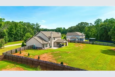 205 Vandalay Way, Locust Grove, GA 30248 - Photo 99