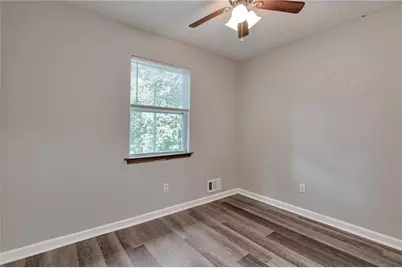 5322 Scarbrough Round, Stone Mountain, GA 30088 - Photo 17