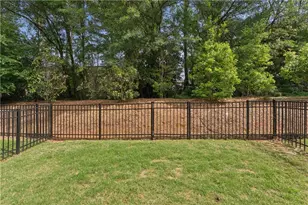 1090 Harper Dr, Alpharetta, GA 30076 - Photo 39