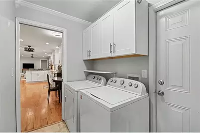 2501 Midvale Court, Tucker, GA 30084 - Photo 15