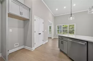 857 Bessie Ct, Loganville, GA 30052 - Photo 7