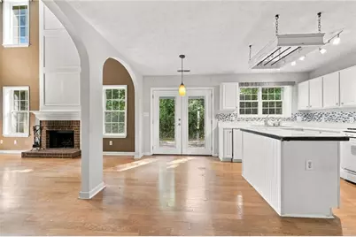 2997 Bancroft Glen NW, Kennesaw, GA 30144 - Photo 9