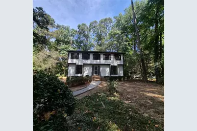 2201 Brookfield Circle, Lawrenceville, GA 30043 - Photo 1