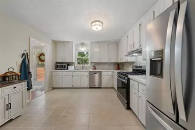 7080 Sumit Creek Drive NW, Kennesaw, GA 30152 - Photo 11