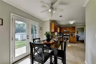 820 Meadowsong Cir, Lawrenceville, GA 30043 - Photo 7