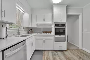 5041 Fitts Dr, Roswell, GA 30075 - Photo 3