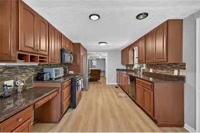 3076 Thompson Mill Road, Buford, GA 30519 - Photo 7