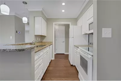 300 Johnson Ferry Road NE #B902, Atlanta, GA 30328 - Photo 13