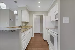 300 Johnson Ferry Road NE, Atlanta, GA 30328 - Photo 13