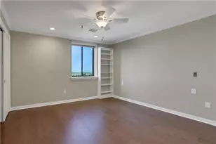 300 Johnson Ferry Road NE, Atlanta, GA 30328 - Photo 15
