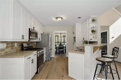 1029 Deer Hollow Drive, Woodstock, GA 30189 - Photo 17