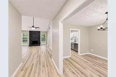 380 Independence Drive, Jonesboro, GA 30238 - Photo 11