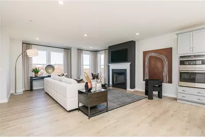 360 Skylar Court SE #114, Atlanta, GA 30315 - Photo 7