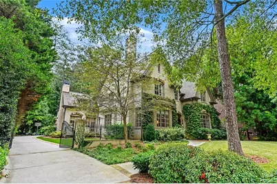3901 N Stratford Road NE, Atlanta, GA 30342 - Photo 3