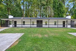 2112 Valley Oaks Dr SE, Smyrna, GA 30080 - Photo 1