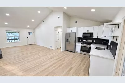 2112 Valley Oaks Drive SE, Smyrna, GA 30080 - Photo 5