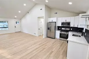 2112 Valley Oaks Dr SE, Smyrna, GA 30080 - Photo 5