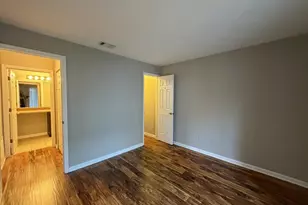 418 Granville Ct, Atlanta, GA 30328 - Photo 13
