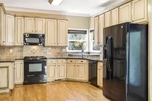 4343 Clairesbrook Ln, Acworth, GA 30101 - Photo 15