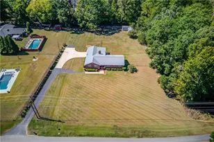 67 Elder Dr, Jefferson, GA 30549 - Photo 3