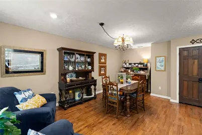 7210 Pine Court, Cumming, GA 30041 - Photo 15
