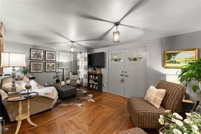 7210 Pine Court, Cumming, GA 30041 - Photo 7