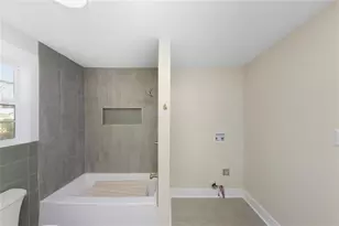 976 Linam Ave SE, Atlanta, GA 30315 - Photo 17