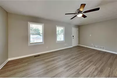 89 Silverthorne Circle, Douglasville, GA 30134 - Photo 3