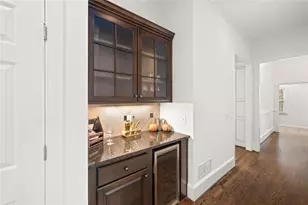 8030 Coventry Pointe, Suwanee, GA 30024 - Photo 7