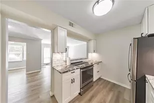 5159 Roswell Rd, Atlanta, GA 30342 - Photo 15