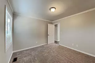 5779 Hillside Dr, Atlanta, GA 30340 - Photo 15