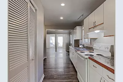 5779 Hillside Drive, Atlanta, GA 30340 - Photo 19