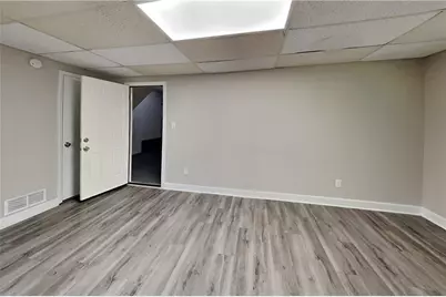 4049 Evelyn Drive, Powder Springs, GA 30127 - Photo 19