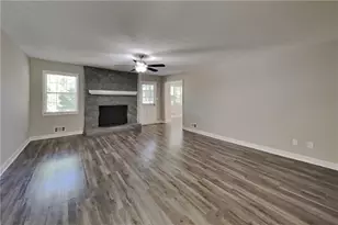4049 Evelyn Dr, Powder Springs, GA 30127 - Photo 3