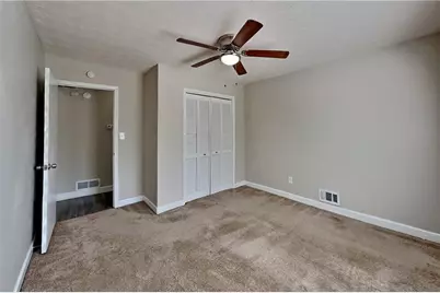 4049 Evelyn Drive, Powder Springs, GA 30127 - Photo 11
