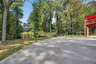 4421 Buckingham Cir, Decatur, GA 30035 - Photo 27
