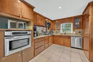 4421 Buckingham Cir, Decatur, GA 30035 - Photo 9