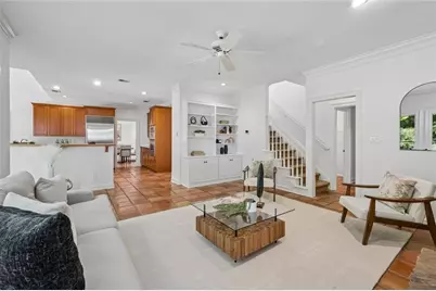 576 Pelham Road NE, Atlanta, GA 30324 - Photo 31