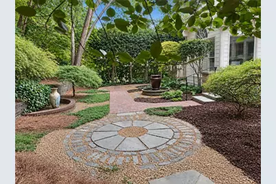 576 Pelham Road NE, Atlanta, GA 30324 - Photo 3