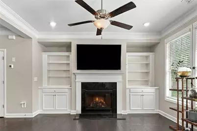 58 W Dixie Avenue SE, Marietta, GA 30008 - Photo 5