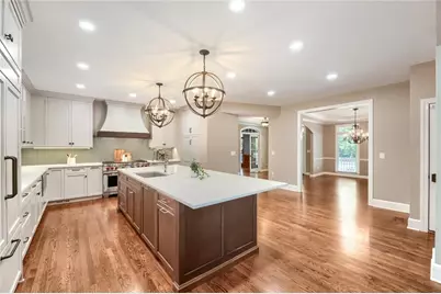 3371 Saxony Glen, Marietta, GA 30066 - Photo 5