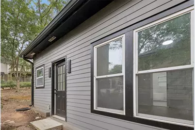 1430 Fairbanks Street SW, Atlanta, GA 30310 - Photo 21