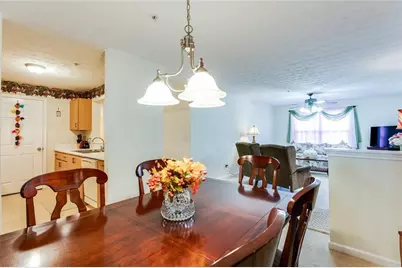 10202 Fairington Ridge Circle, Lithonia, GA 30038 - Photo 13